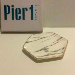 Pier 1 Ring Dish